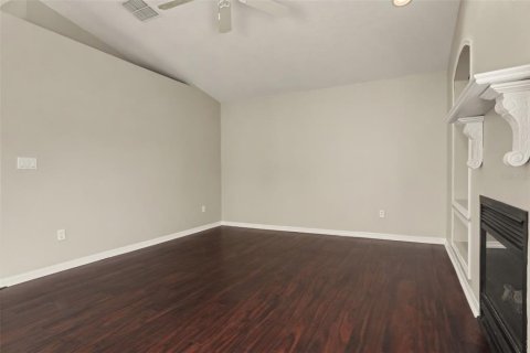 Villa ou maison à vendre à Oviedo, Floride: 4 chambres, 155.98 m2 № 2436766 - photo 7