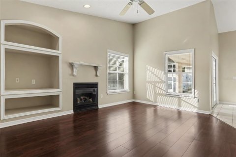 Villa ou maison à vendre à Oviedo, Floride: 4 chambres, 155.98 m2 № 2436766 - photo 6