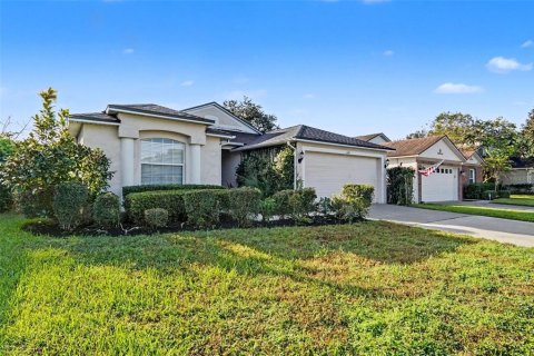 Villa ou maison à vendre à Oviedo, Floride: 4 chambres, 155.98 m2 № 2436766 - photo 3
