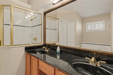 Villa ou maison à vendre à Oviedo, Floride: 4 chambres, 155.98 m2 № 2436766 - photo 28
