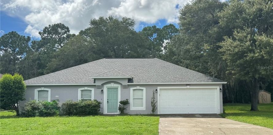 Villa ou maison à Spring Hill, Floride 4 chambres, 168.25 m2 № 2353358