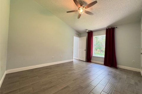 Villa ou maison à vendre à Spring Hill, Floride: 4 chambres, 168.25 m2 № 2353358 - photo 12