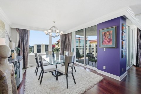 Condominio en venta en Clearwater, Florida, 2 dormitorios, 179.3 m2 № 2107766 - foto 16