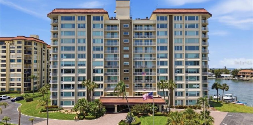 Condominio en Clearwater, Florida, 2 dormitorios  № 2107766