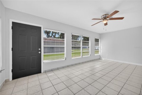 Casa en venta en Palm Coast, Florida, 4 dormitorios, 242.85 m2 № 1919158 - foto 29