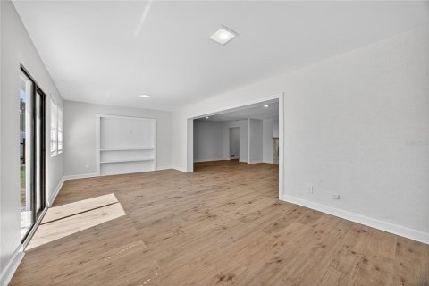 Casa en venta en Palm Coast, Florida, 4 dormitorios, 242.85 m2 № 1919158 - foto 22
