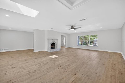 Casa en venta en Palm Coast, Florida, 4 dormitorios, 242.85 m2 № 1919158 - foto 12