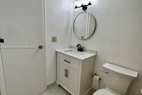 Condo in Miami, Florida, 1 bedroom  № 1929881 - photo 10