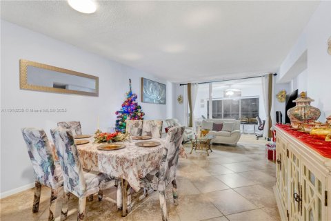 Copropriété à vendre à Coconut Creek, Floride: 2 chambres, 105.91 m2 № 1972071 - photo 19