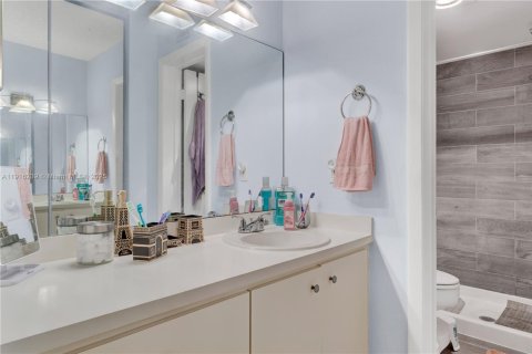 Copropriété à vendre à Coconut Creek, Floride: 2 chambres, 105.91 m2 № 1972071 - photo 16