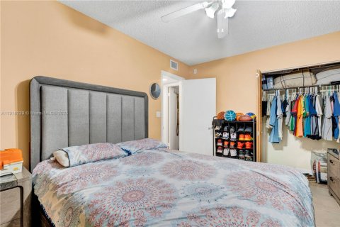 Copropriété à vendre à Coconut Creek, Floride: 2 chambres, 105.91 m2 № 1972071 - photo 13