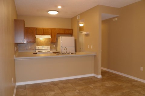 Townhouse in Fort Walton Beach, Florida 3 bedrooms, 124.49 sq.m. № 589932 - photo 1