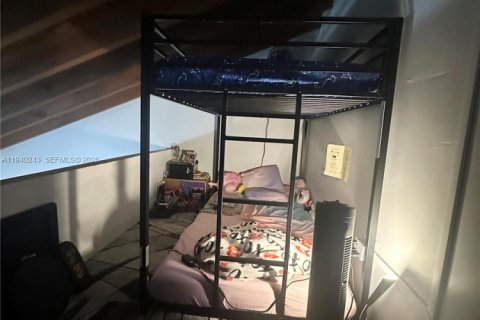 Touwnhouse à vendre à Miami, Floride: 2 chambres, 91.23 m2 № 1997197 - photo 14