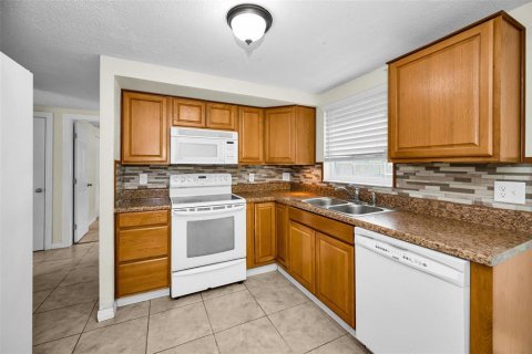 Casa en alquiler en Hudson, Florida, 2 dormitorios, 81.29 m2 № 2094730 - foto 9