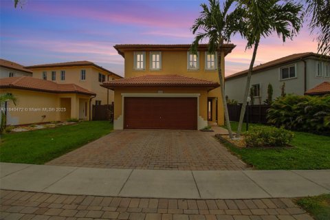 House in Homestead, Florida 4 bedrooms, 168.52 sq.m. № 1830974 - photo 4