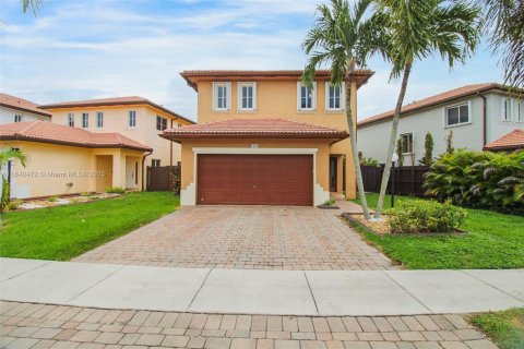 House in Homestead, Florida 4 bedrooms, 168.52 sq.m. № 1830974 - photo 1