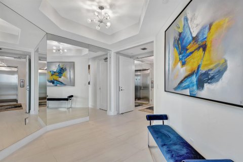 Condo in Riviera Beach, Florida, 3 bedrooms № 2249741 - photo 5