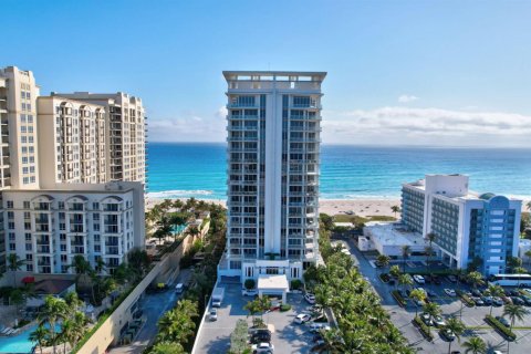 Condo in Riviera Beach, Florida, 3 bedrooms № 2249741