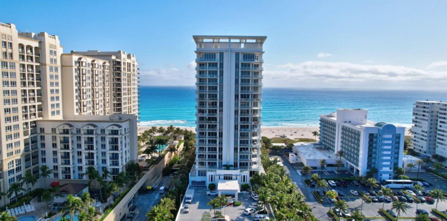 Condo in Riviera Beach, Florida, 3 bedrooms № 2249741