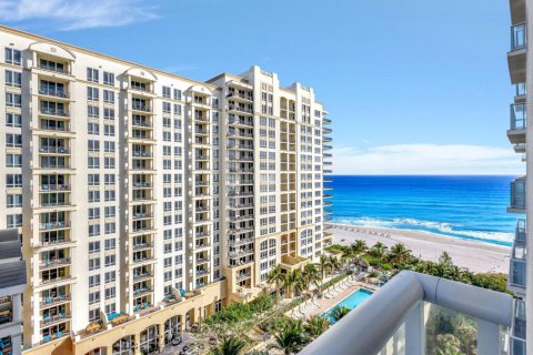 Condo in Riviera Beach, Florida, 3 bedrooms № 2249741 - photo 29