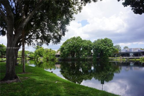 Casa en alquiler en Plantation, Florida, 3 dormitorios, 216.37 m2 № 1938897 - foto 3