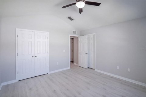 Touwnhouse à vendre à Orlando, Floride: 3 chambres, 166.11 m2 № 2416332 - photo 14