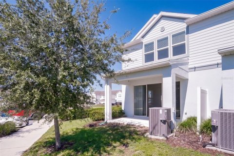 Touwnhouse à vendre à Orlando, Floride: 3 chambres, 166.11 m2 № 2416332 - photo 25