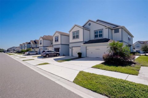 Touwnhouse à vendre à Orlando, Floride: 3 chambres, 166.11 m2 № 2416332 - photo 27