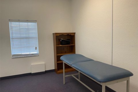 Снять в аренду коммерческую недвижимость в Окала, Флорида 236.44м2, № 1827330 - фото 13