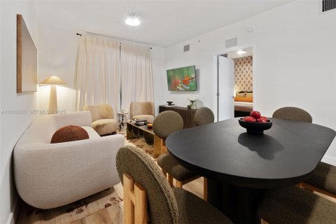 Снять в аренду квартиру в Майами, Флорида 2 спальни, 83.61м2, № 1991473 - фото 4