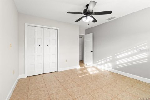 House in Inverness, Florida 2 bedrooms, 164.34 sq.m. № 2216764 - photo 19