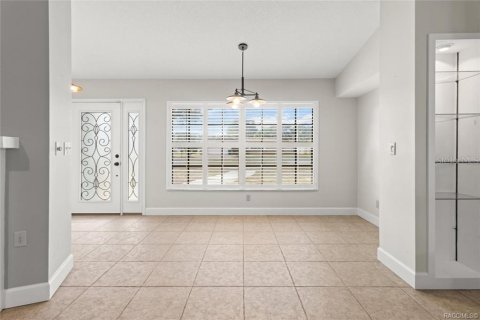 House in Inverness, Florida 2 bedrooms, 164.34 sq.m. № 2216764 - photo 13