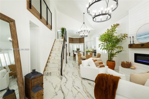Casa en venta en Homestead, Florida, 4 dormitorios, 195.65 m2 № 2398138 - foto 5