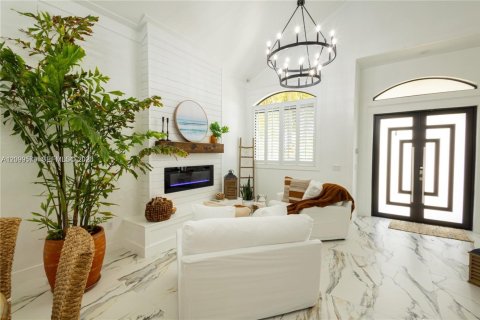 Casa en venta en Homestead, Florida, 4 dormitorios, 195.65 m2 № 2398138 - foto 16