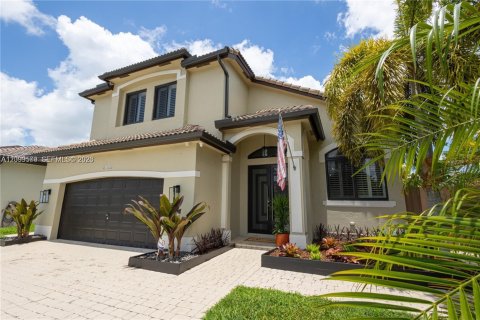Casa en venta en Homestead, Florida, 4 dormitorios, 195.65 m2 № 2398138 - foto 2