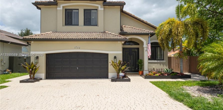 Casa en Homestead, Florida 4 dormitorios, 195.65 m2 № 2398138