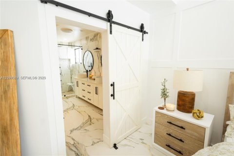 Casa en venta en Homestead, Florida, 4 dormitorios, 195.65 m2 № 2398138 - foto 25