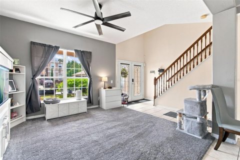 Villa ou maison à vendre à Land O' Lakes, Floride: 4 chambres, 235.88 m2 № 2313504 - photo 10