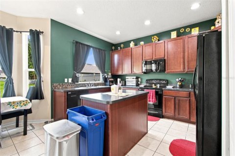 Villa ou maison à vendre à Land O' Lakes, Floride: 4 chambres, 235.88 m2 № 2313504 - photo 21