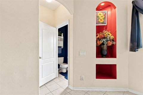 Villa ou maison à vendre à Land O' Lakes, Floride: 4 chambres, 235.88 m2 № 2313504 - photo 27