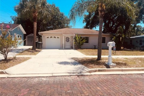 Villa ou maison à vendre à Dunedin, Floride: 2 chambres, 72.46 m2 № 2148335 - photo 2