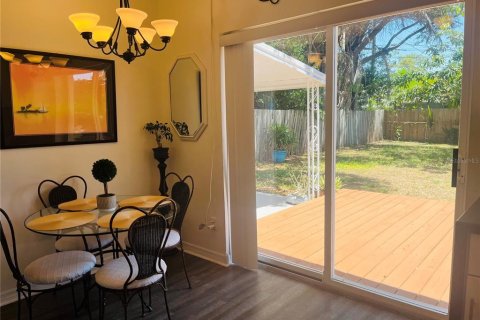 Villa ou maison à vendre à Dunedin, Floride: 2 chambres, 72.46 m2 № 2148335 - photo 10