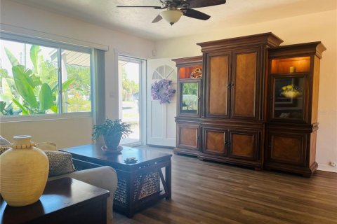 Villa ou maison à vendre à Dunedin, Floride: 2 chambres, 72.46 m2 № 2148335 - photo 5