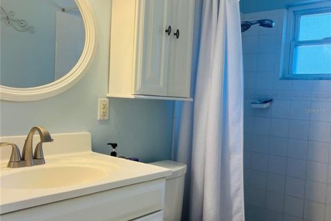 Villa ou maison à vendre à Dunedin, Floride: 2 chambres, 72.46 m2 № 2148335 - photo 17