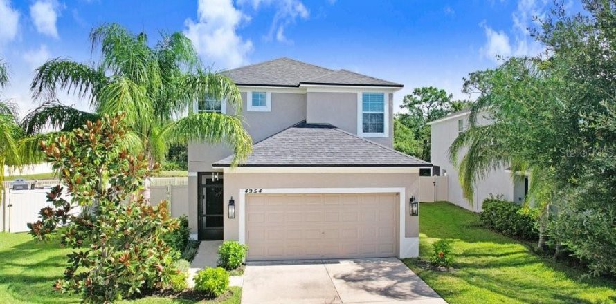 House in Wimauma, Florida 4 bedrooms, 243.87 sq.m. № 1869410