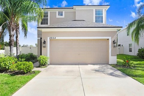 House in Wimauma, Florida 4 bedrooms, 243.87 sq.m. № 1869410 - photo 3