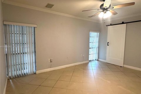 Купить таунхаус в Майами-Лейкс, Флорида 2 спальни, 118.45м2, № 1984123 - фото 12