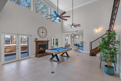 House in Sanford, Florida 4 bedrooms, 343 sq.m. № 2214959 - photo 23