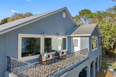 House in Sanford, Florida 4 bedrooms, 343 sq.m. № 2214959 - photo 7