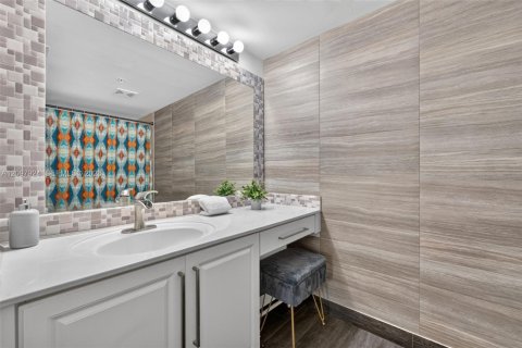 Copropriété à vendre à Dania Beach, Floride: 2 chambres, 95.69 m2 № 2397906 - photo 18